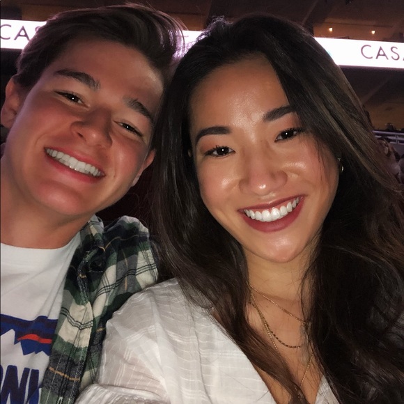 Meet your Posher, Julia - Picture 1 of 1